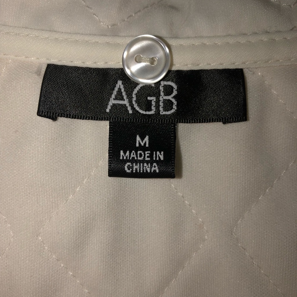 Quilted Vest - LIKE NeW! - Picture 2 of 4